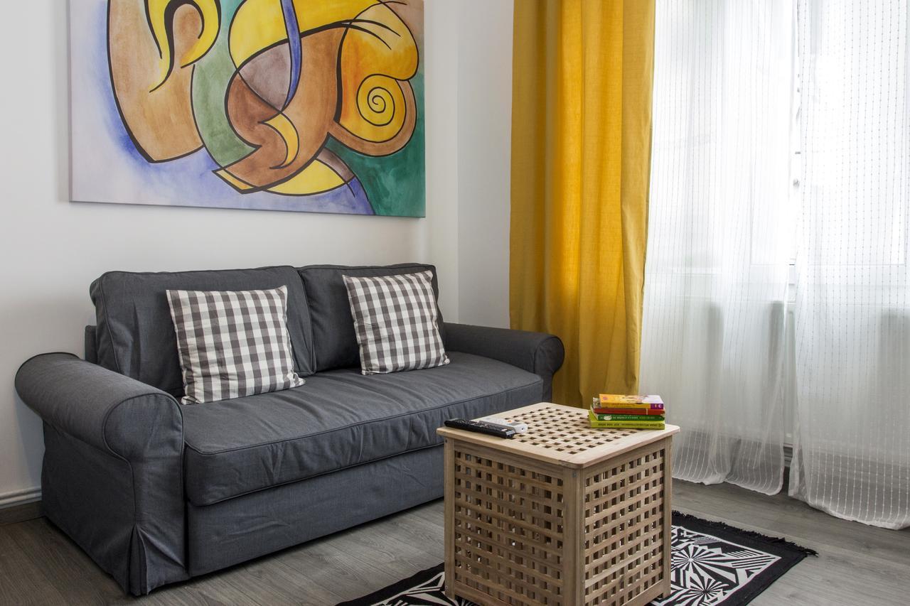 Premium Apartment By Mrg Apartments Bukarest Exteriör bild