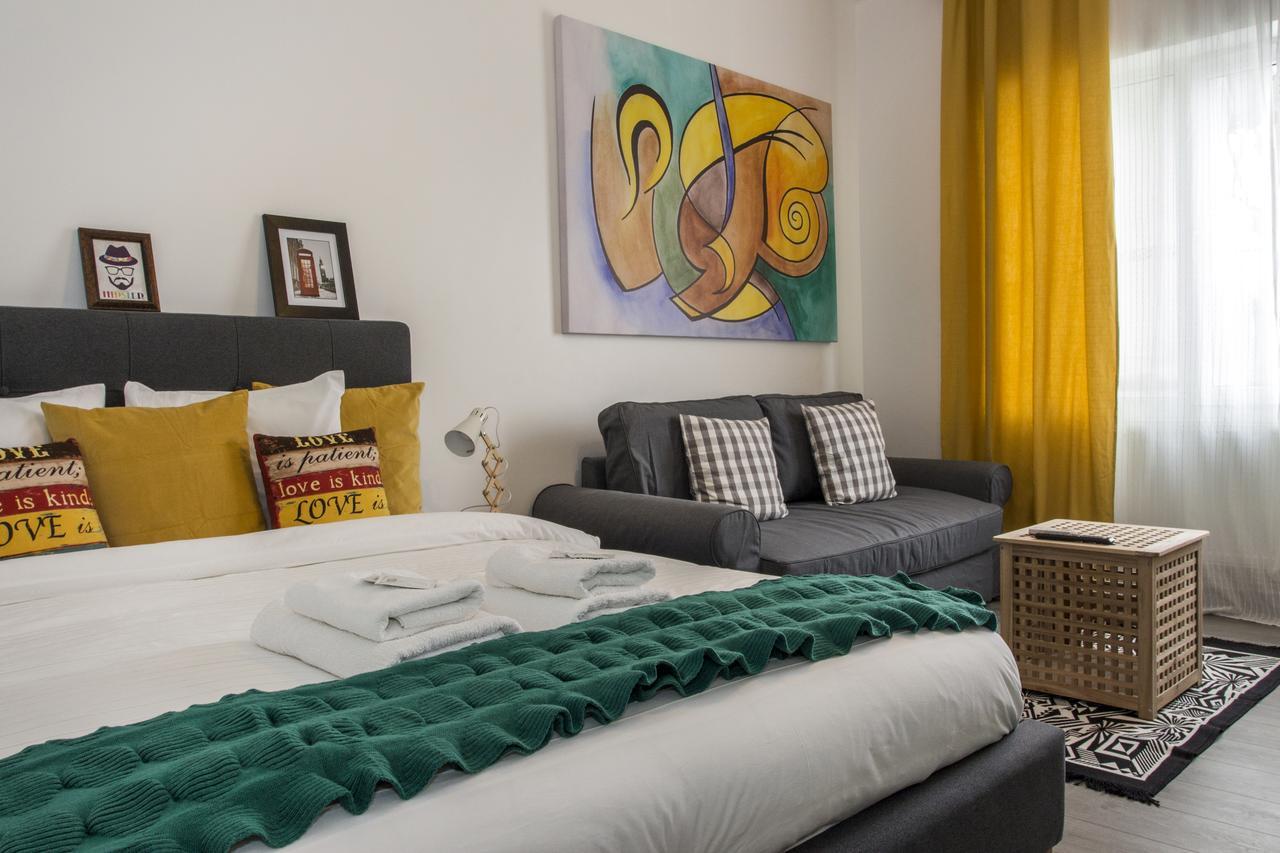 Premium Apartment By Mrg Apartments Bukarest Exteriör bild
