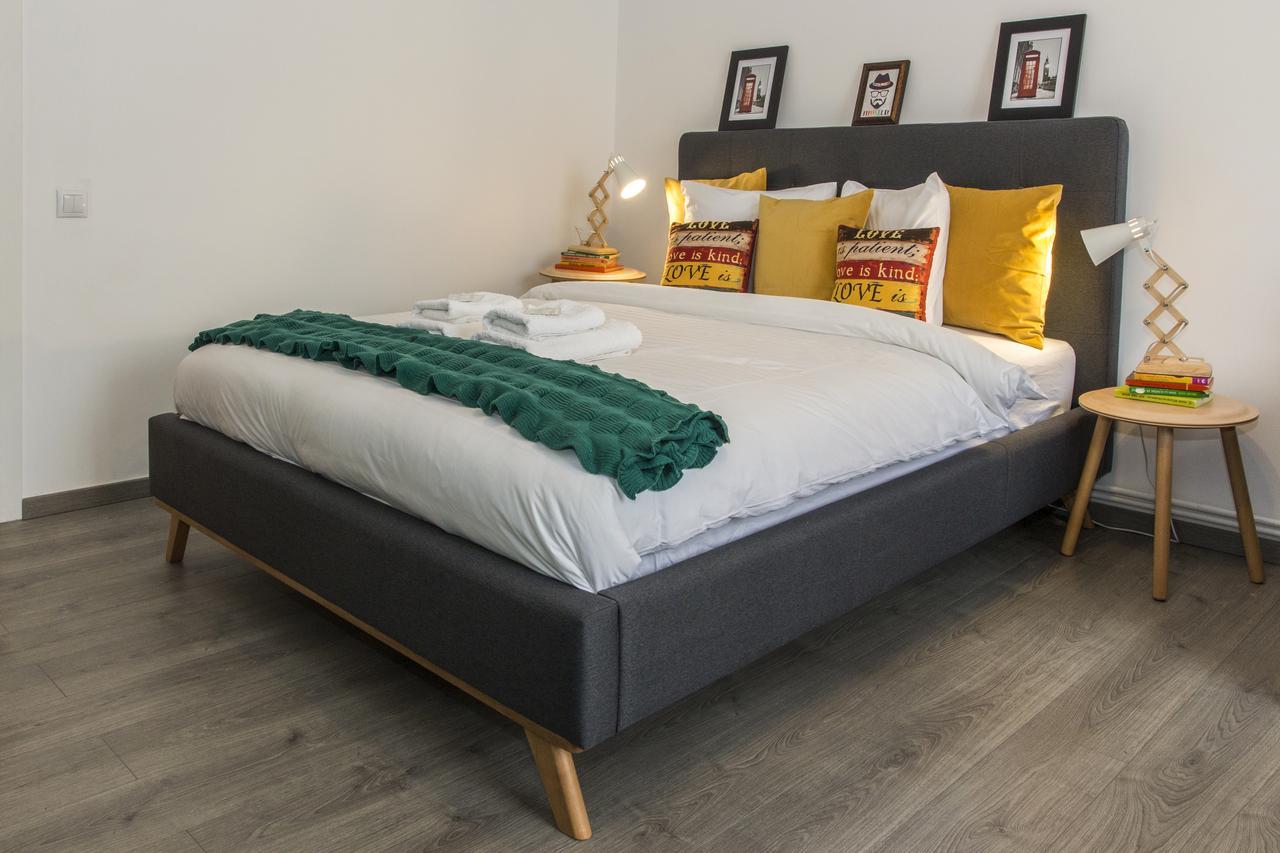 Premium Apartment By Mrg Apartments Bukarest Exteriör bild