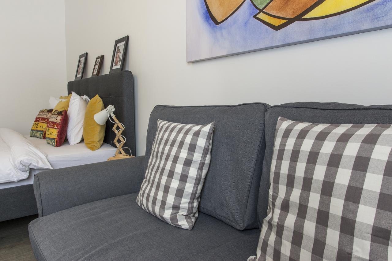 Premium Apartment By Mrg Apartments Bukarest Exteriör bild