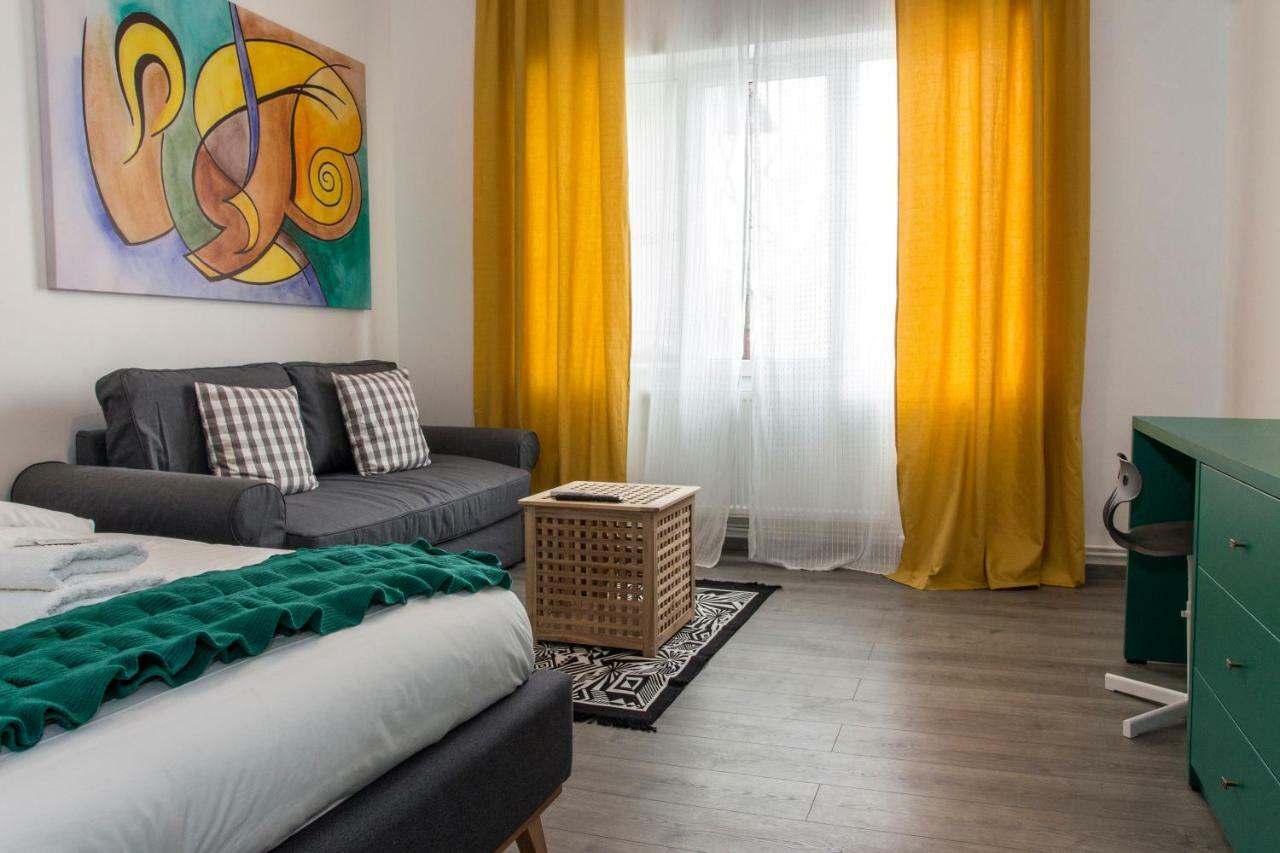 Premium Apartment By Mrg Apartments Bukarest Exteriör bild